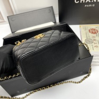 $80.00 USD Chanel AAA Quality Messenger Bags For Women #1233231