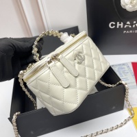 $80.00 USD Chanel AAA Quality Messenger Bags For Women #1233234
