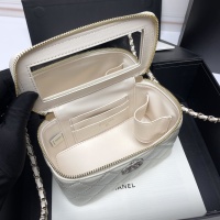 $80.00 USD Chanel AAA Quality Messenger Bags For Women #1233234