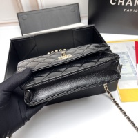 $80.00 USD Chanel AAA Quality Messenger Bags For Women #1233238
