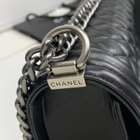 $85.00 USD Chanel AAA Quality Messenger Bags For Women #1233249
