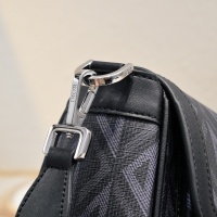 $92.00 USD Christian Dior AAA Quality Messenger Bags For Unisex #1233315