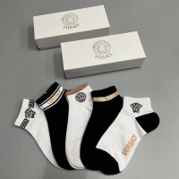 $27.00 USD Versace Socks For Men #1237838