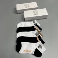 $27.00 USD Versace Socks For Men #1237838