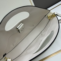 $96.00 USD Prada AAA Quality Messenger Bags For Women #1238084
