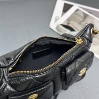 $88.00 USD Chanel AAA Quality Messenger Bags For Women #1238163