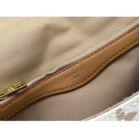 $64.00 USD Louis Vuitton AAA Quality Messenger Bags For Women #1238481