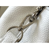 $82.00 USD Louis Vuitton AAA Quality Messenger Bags For Women #1238569