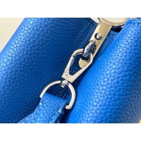 $85.00 USD Louis Vuitton AAA Quality Messenger Bags For Women #1238572