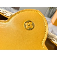 $128.00 USD Louis Vuitton AAA Quality Messenger Bags For Women #1238577