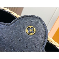$128.00 USD Louis Vuitton AAA Quality Messenger Bags For Women #1238579