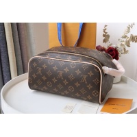 $102.00 USD Louis Vuitton AAA Quality Handbags For Women #1238654