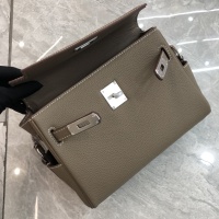 $96.00 USD Hermes AAA Quality Messenger Bags For Women #1238671