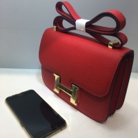 $92.00 USD Hermes AAA Quality Messenger Bags For Women #1238683