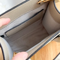 $60.00 USD Gucci AAA Quality Messenger Bags For Women #1238709