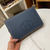 $102.00 USD Hermes AAA Man Wallets #1238835