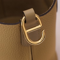 $240.00 USD Hermes AAA Quality Handbags In Gold For Women #1240517