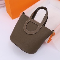 $240.00 USD Hermes AAA Quality Handbags In Gold For Women #1240519