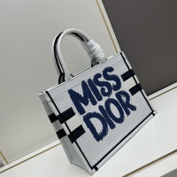 $100.00 USD Christian Dior AAA Quality Tote-Handbags For Women #1241145