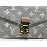 $64.00 USD Louis Vuitton AAA Quality Messenger Bags For Women #1241234