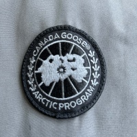 $212.00 USD Canada Goose Down Feather Coat Long Sleeved For Unisex #1242269
