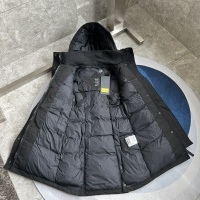 $205.00 USD Canada Goose Down Feather Coat Long Sleeved For Women #1242282