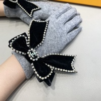 $42.00 USD Chanel Gloves For Women #1244568