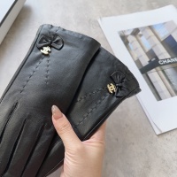 $45.00 USD Chanel Gloves For Women #1244580