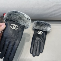 $52.00 USD Chanel Gloves For Women #1244582