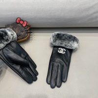 $52.00 USD Chanel Gloves For Women #1244582