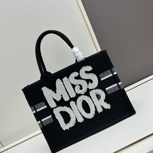 Christian Dior AAA Quality Tote-Handbags For Women #1252625 $98.00 USD, Wholesale Replica Christian Dior AAA Quality Handbags