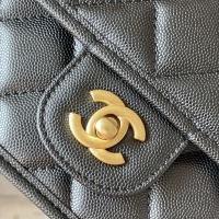 $108.00 USD Chanel AAA Quality Messenger Bags For Women #1247498