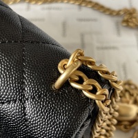 $112.00 USD Chanel AAA Quality Messenger Bags For Women #1247509