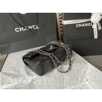 $125.00 USD Chanel AAA Quality Messenger Bags For Women #1247513