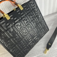 $160.00 USD Fendi AAA Quality Tote-Handbags For Women #1248300