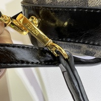 $122.00 USD Fendi AAA Quality Messenger Bags For Women #1248334