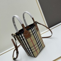 $92.00 USD Burberry AAA Quality Handbags For Women #1248364