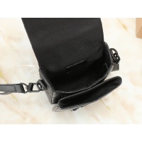 $60.00 USD Louis Vuitton AAA Quality Messenger Bags For Unisex #1248964