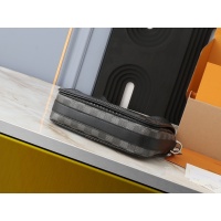 $64.00 USD Louis Vuitton AAA Man Messenger Bags #1249068