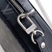 $88.00 USD Louis Vuitton AAA Man Wallets #1249276