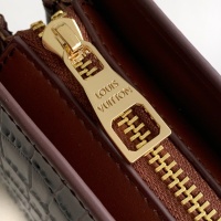 $92.00 USD Louis Vuitton AAA Man Wallets #1249277