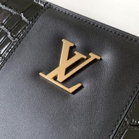 $92.00 USD Louis Vuitton AAA Man Wallets #1249279
