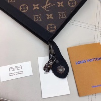 $102.00 USD Louis Vuitton AAA Man Wallets #1249284