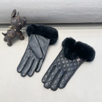 $52.00 USD Louis Vuitton LV Gloves For Women #1249295