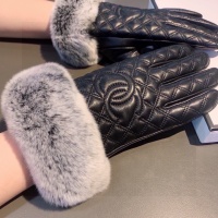 $40.00 USD Chanel Gloves For Women #1249308