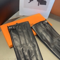 $48.00 USD Hermes Gloves For Men #1249320