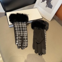 $38.00 USD Chanel Gloves #1249342