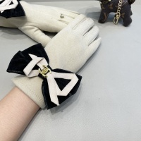 $38.00 USD Chanel Gloves #1249345