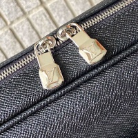 $98.00 USD Louis Vuitton AAA Man Handbags #1249758