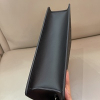 $140.00 USD Fendi AAA Man Wallets #1249969